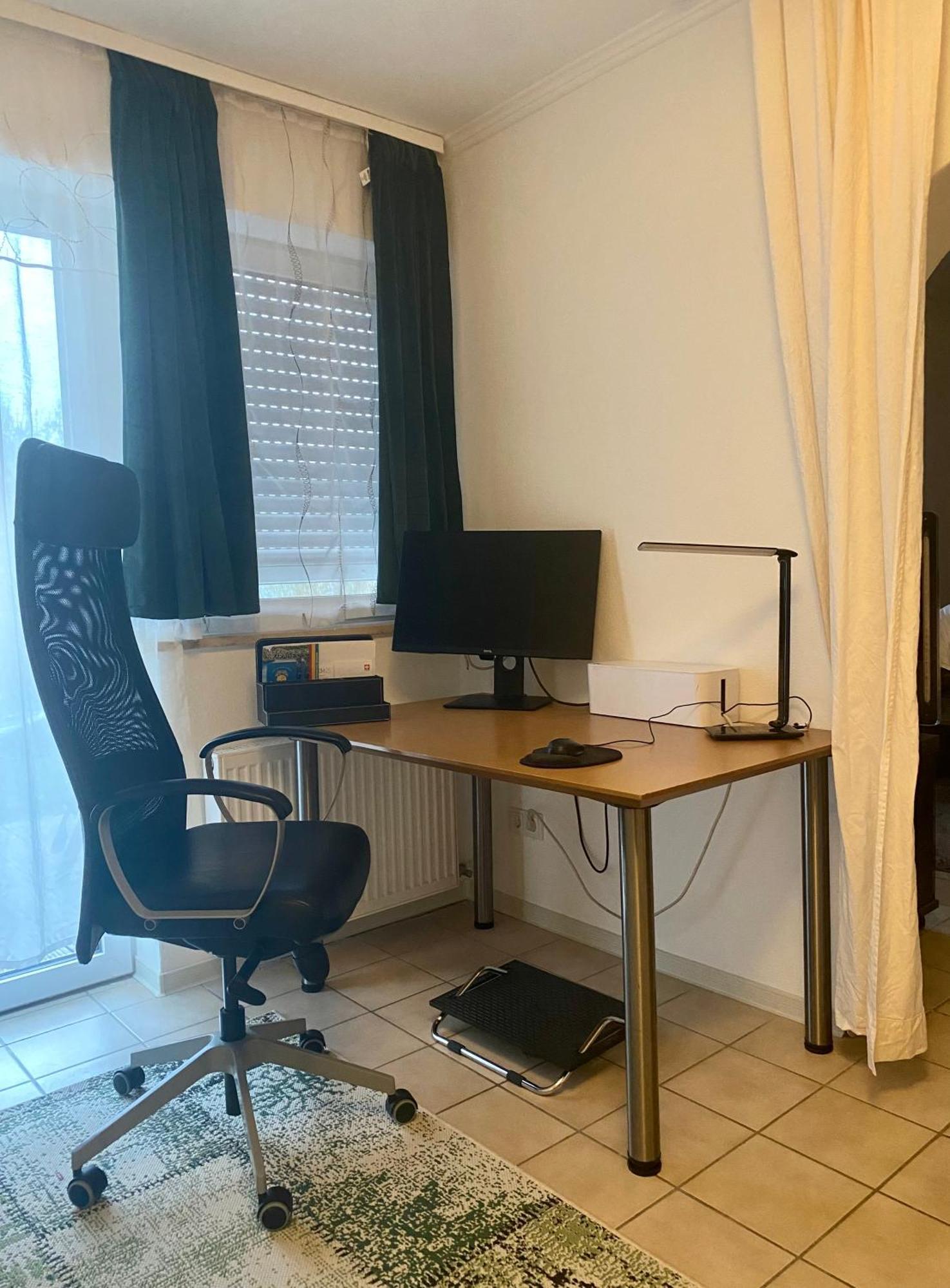 Apartament 2 Mit Terrasse Fusslaeufig Zu S-bahn Und